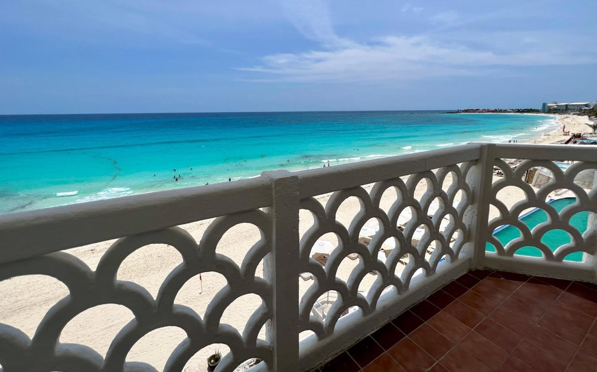 Beachside Apartments 坎昆 外观 照片