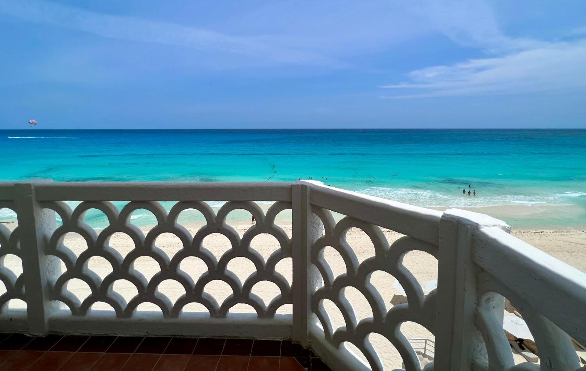 Beachside Apartments 坎昆 外观 照片