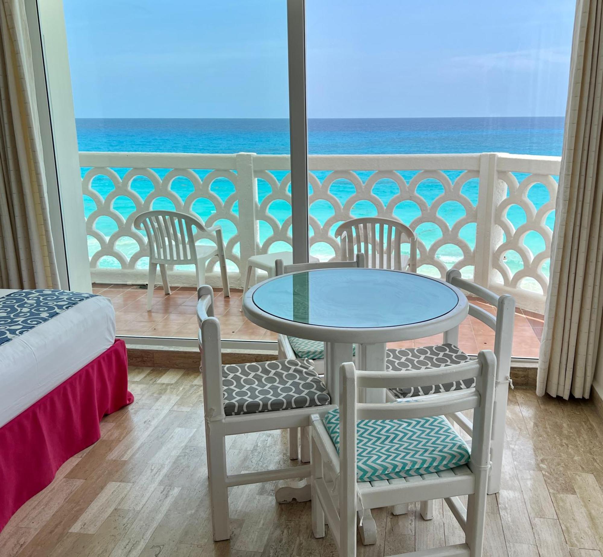 Beachside Apartments 坎昆 外观 照片