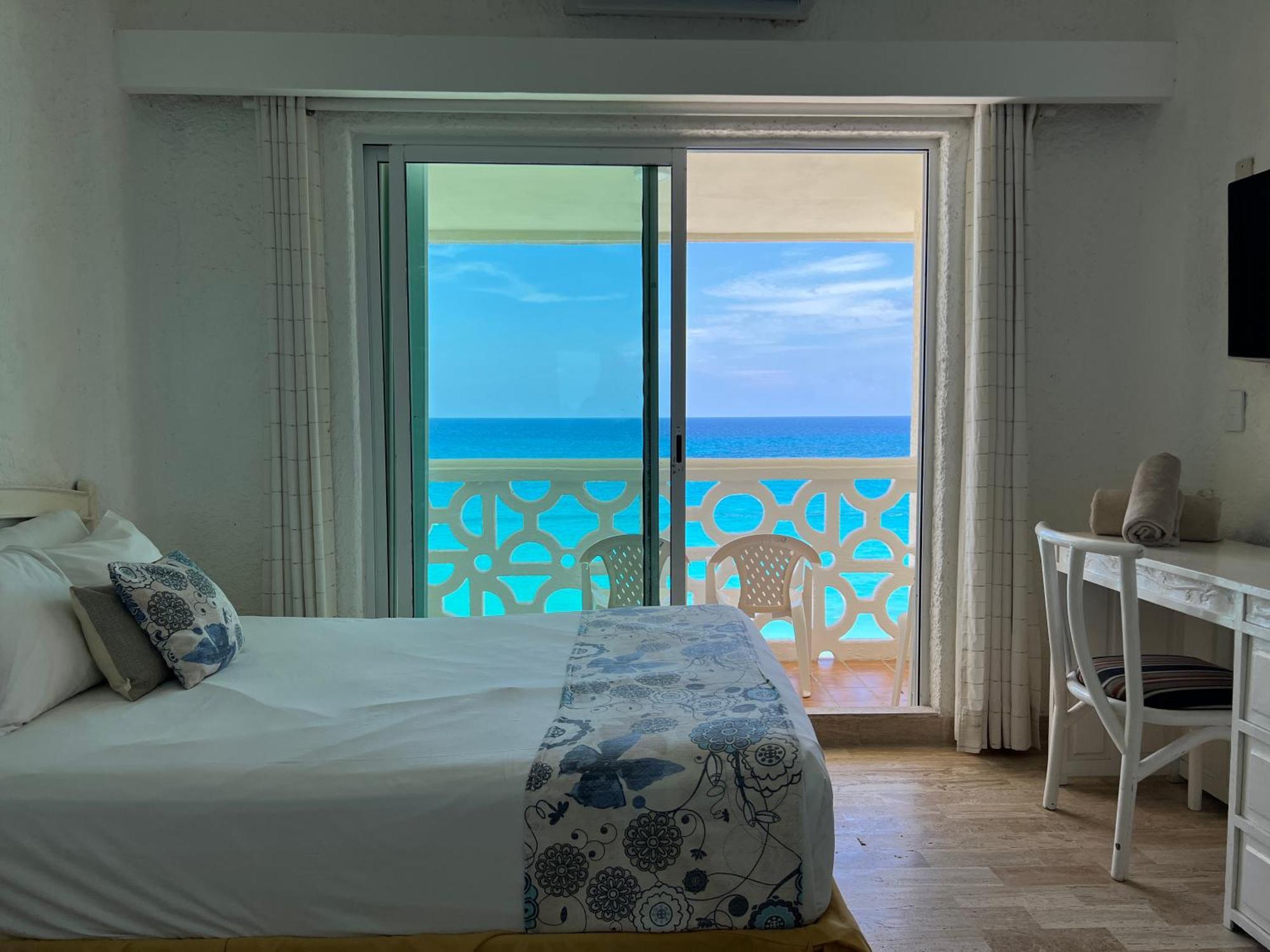 Beachside Apartments 坎昆 外观 照片