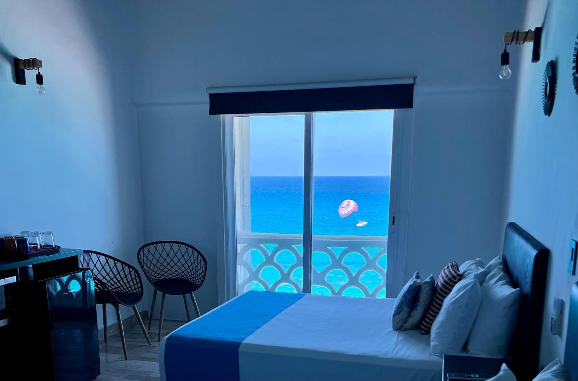 Beachside Apartments 坎昆 外观 照片